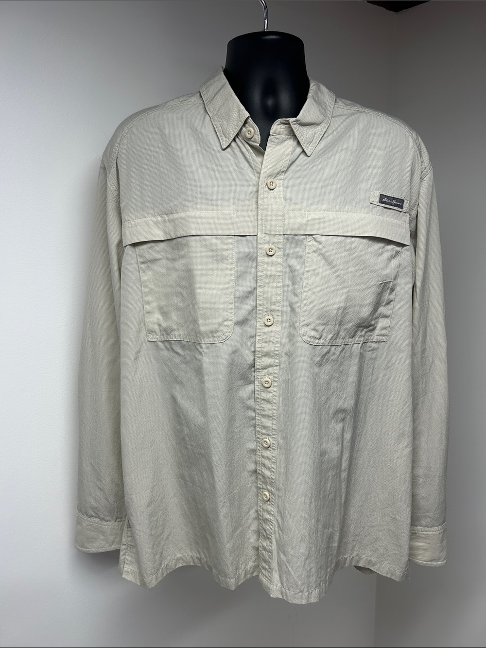 Eddie Bauer Sport Shop Mens XL Beige Grid Vented Long Sleeve Fishing Shirt